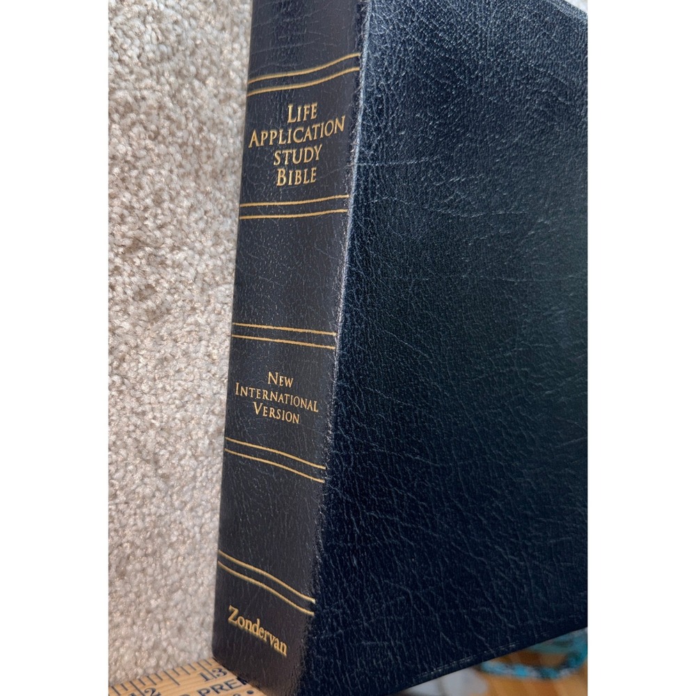 Zondervan NIV Life Application Study Bible Black Bonded Leather Gilded Gold Edge